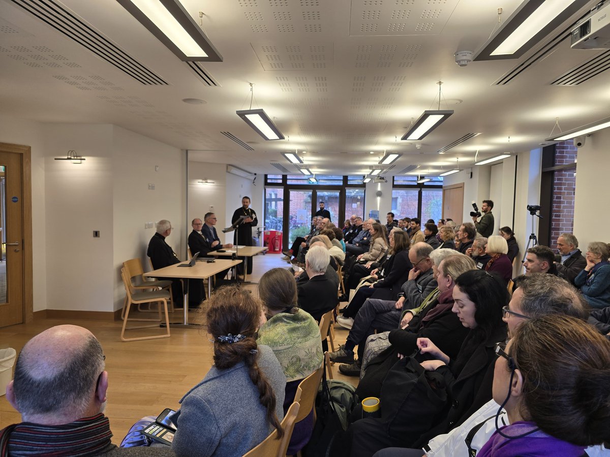 IOCS_Cambridge's tweet image. A great joy to be joined yesterday in Cambridge by more than 70 of our friends, with guests Archbishop Angaelos, Sir David Suchet, Rev Prof John Jillions &amp;amp; the Mosaic Choir! 
As Giving Tuesday is round the corner, you too could contribute to our work:  iocs.cam.ac.uk/donate-now/