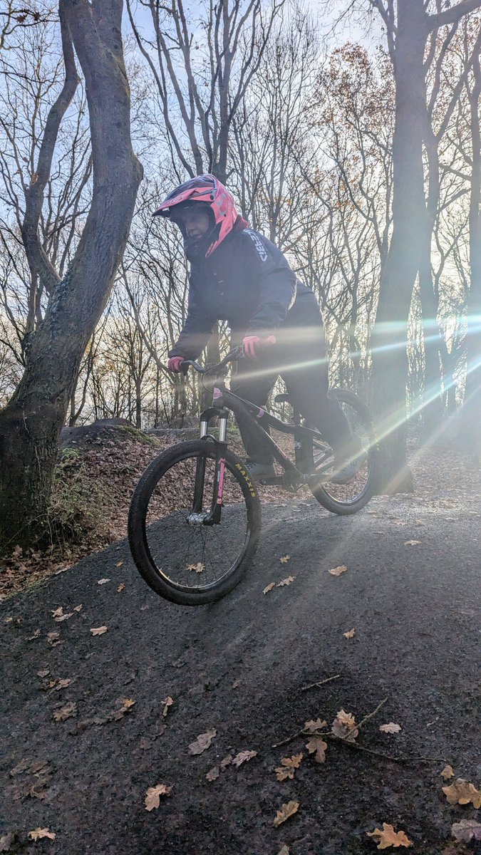 Andy Hodson tweet media