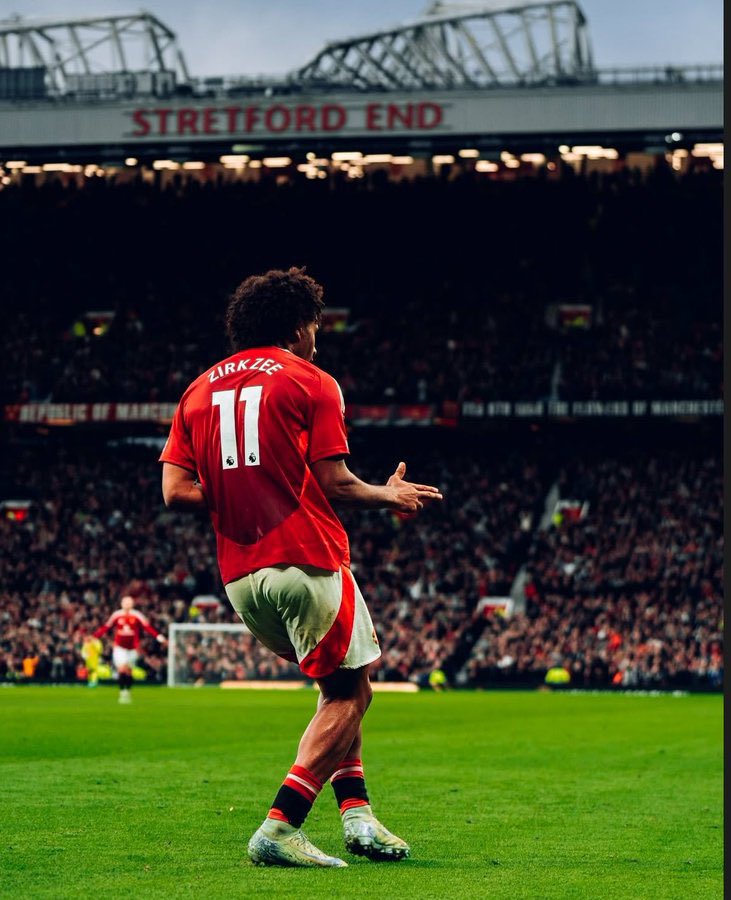 ZIRKZEE SHOWED THE WORLD THE REASON WHY MANCHESTER UNITED BROUGHT HIM.

He drops deep, links up the runners around him.
Rashford and Amad really benefited from him
What a performance he had.

#MUFC #MANUEVE