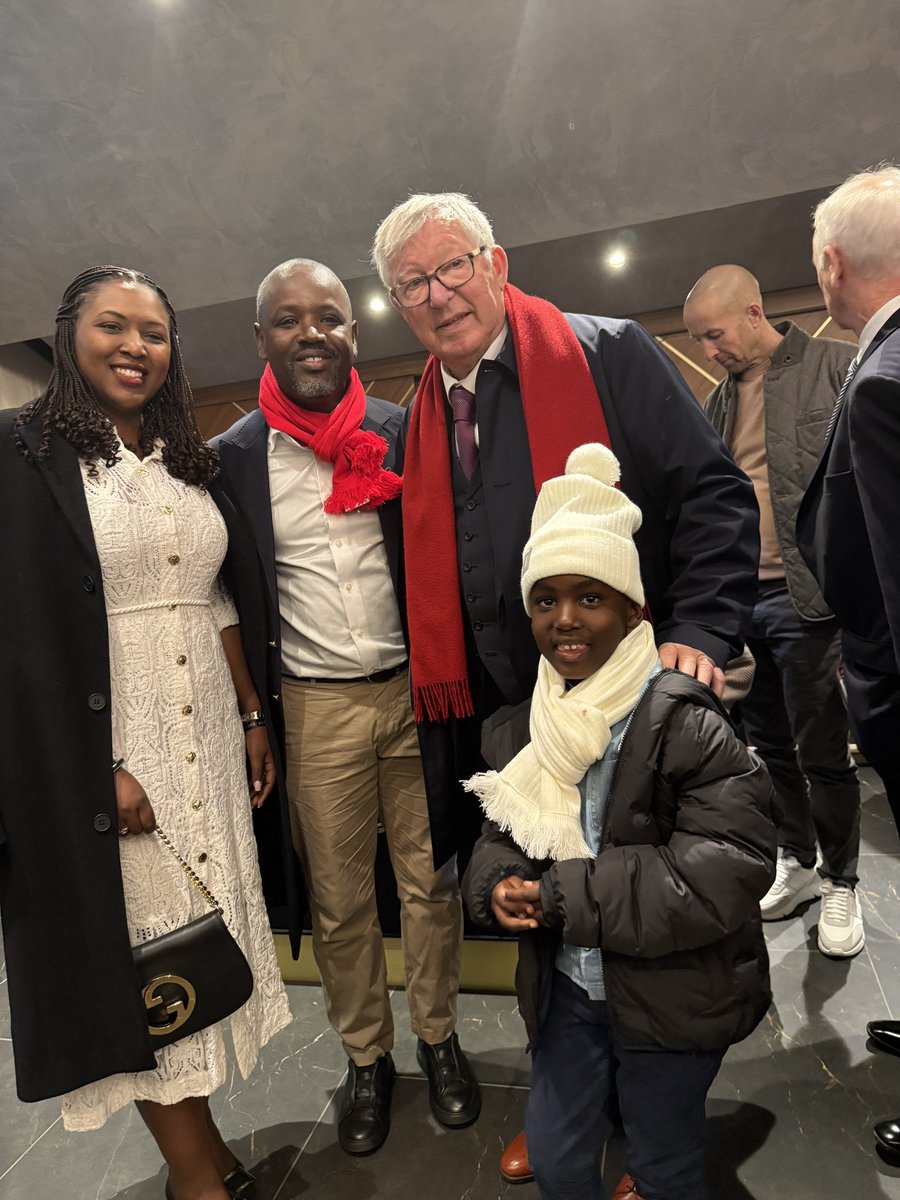 What a first home game for Amorim! Another excellent performance for <a href="/AndreyOnana/">Andre Onana</a> with a clean sheet! 4-0 <a href="/ManUtd/">Manchester United</a>. Well done boys!