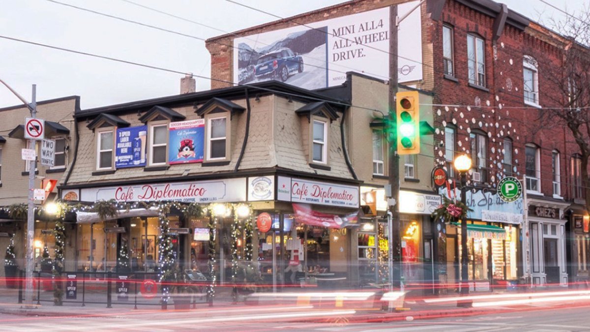 Café Diplomatico tweet media