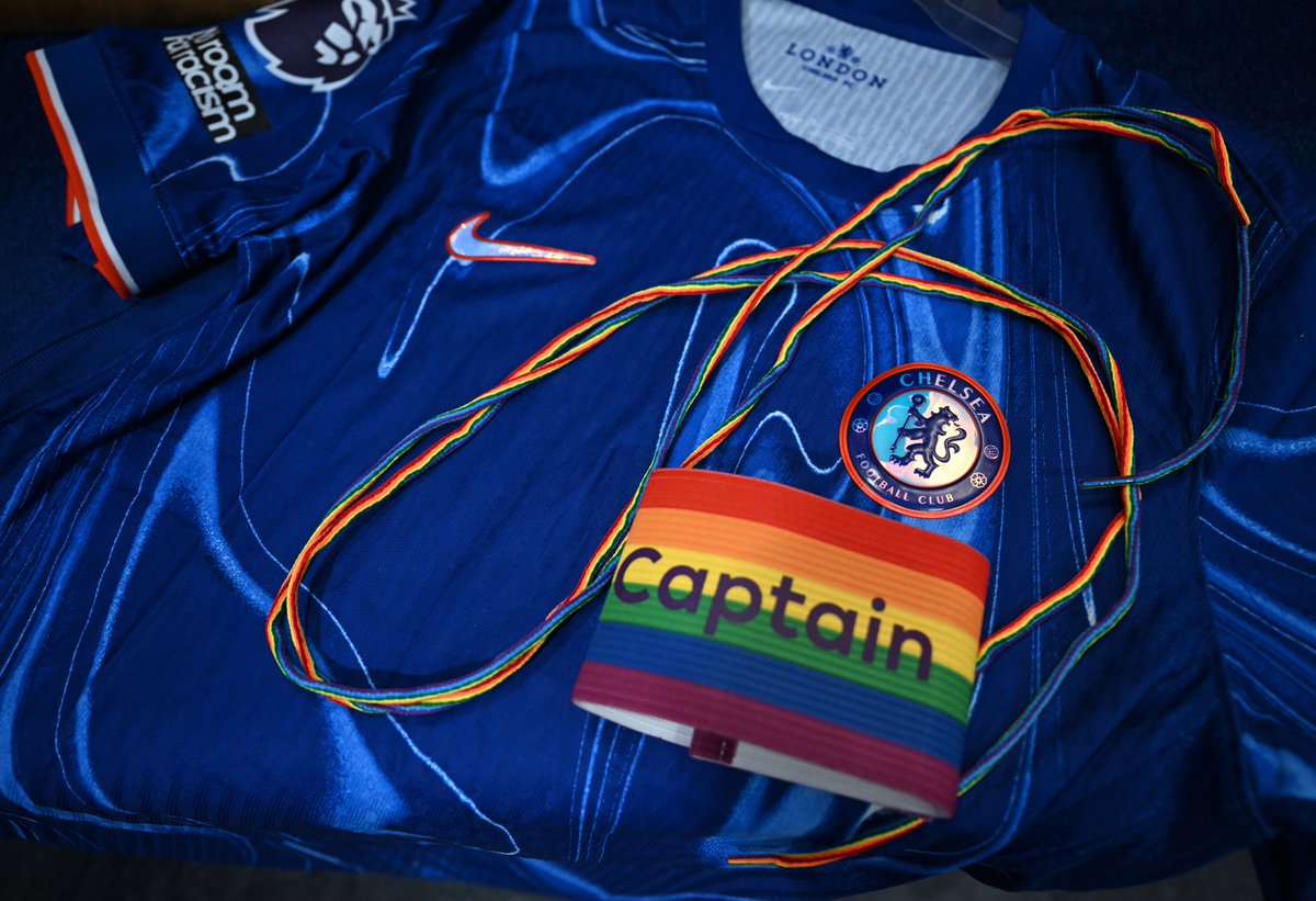 The Premier League is proud to support the Rainbow Laces campaign to reinforce that football is for everyone 🏳️‍🌈

#RainbowLaces
