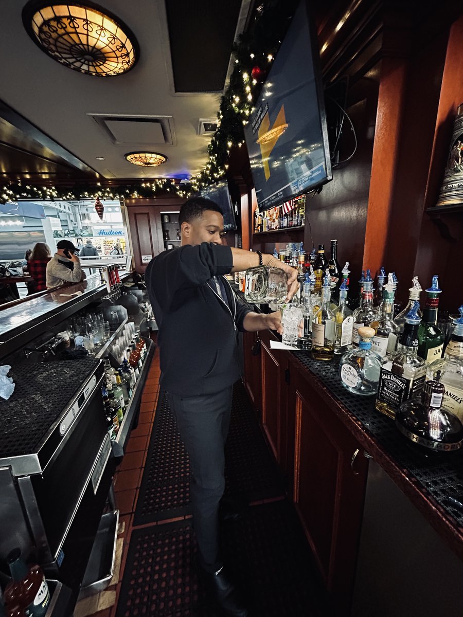 ✈️✨ Traveling through O’Hare? Stop by Berghoff Café (T1, C26) for a brat, pretzel, or cold brew! 🥨🌭 Fuel up before you’re defying gravity. Safe travels, and stay wicked! 🎭🍻 #BerghoffCafe #OHareEats