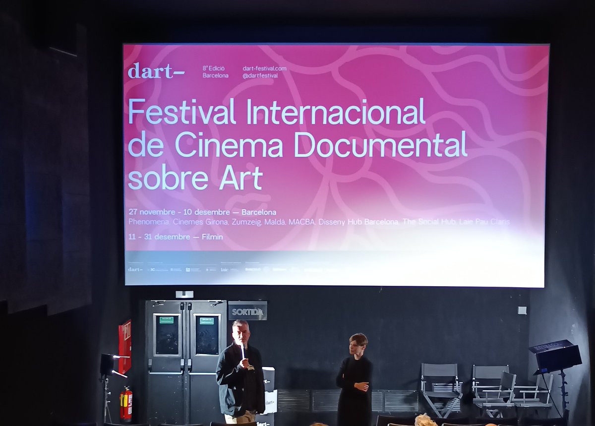 DartFestival's tweet photo. Comencem l’última tarda als @Cinemes_Girona amb Mike Christie, director de la pel·lícula sobre Gilbert and George obrint les presentacions
#dart2024 https://t.co/aV2eiIUP7H