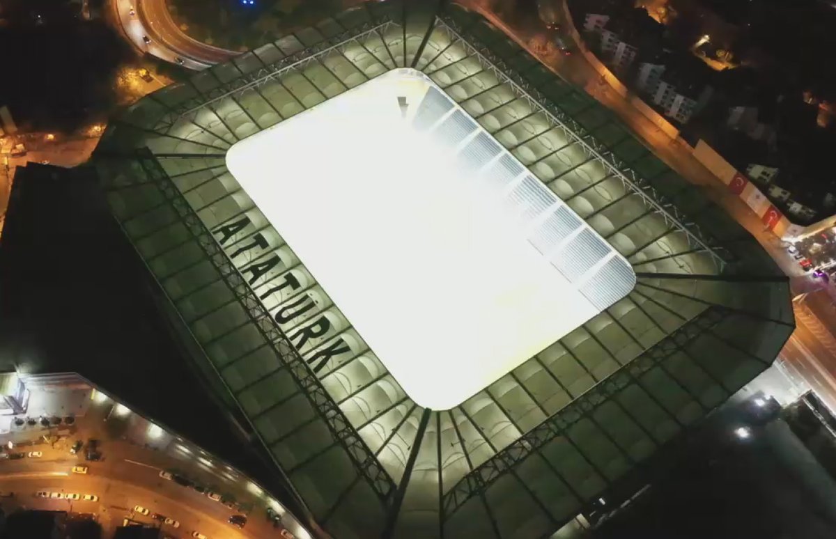 Fenerbahce's tweet photo. Ulu Önderimiz Mustafa Kemal Atatürk’ün ismi stadımıza işleniyor. 

🔗 https://t.co/2UjU5YLhRJ https://t.co/2QkWGeZ18v