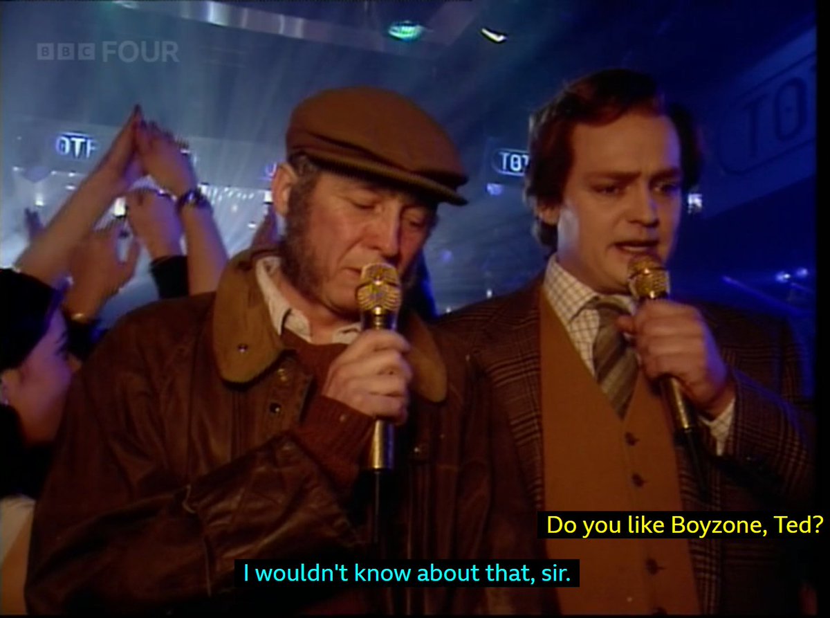 Last month, in the week that #TheFastShow tickets went on sale, BBC Four's Top of the Pops repeats included an episode (15/11/1996) with Fast Show characters presenting.

bbc.co.uk/iplayer/episod…