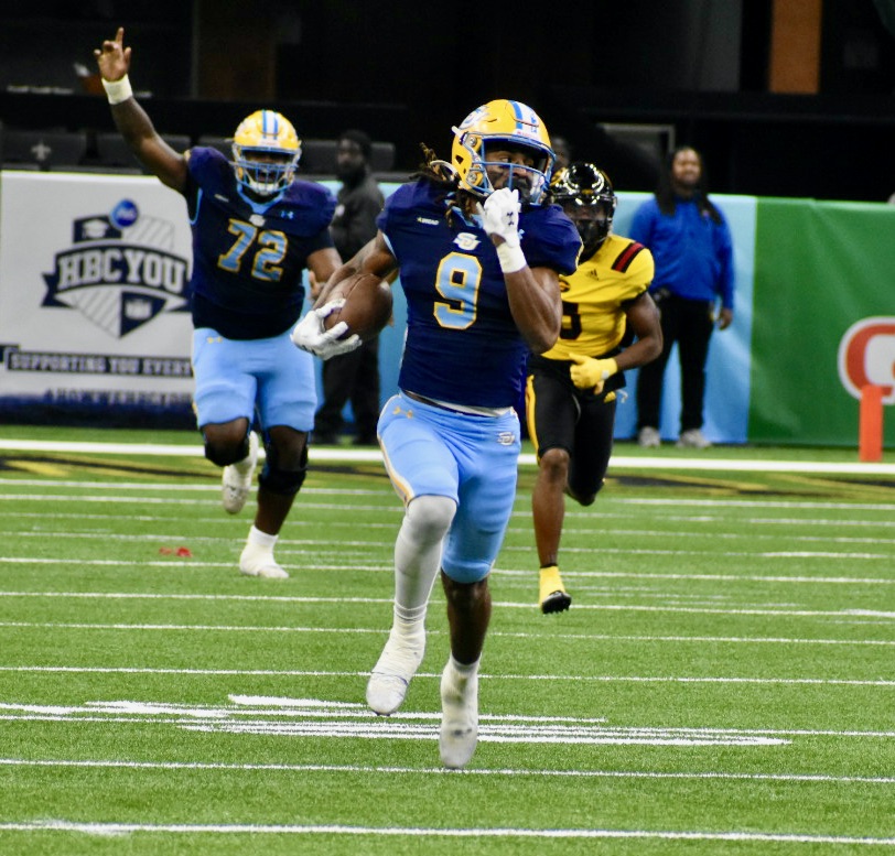 SouthernU_BR's tweet image. Our Jags showed up, and showed out in the 51st annual Bayou Classic, taking down Grambling and ending the regular season on a high note!

Next stop: SWAC Championship🏈🏆

#WeAreSouthern #HBCU #FinishStronger