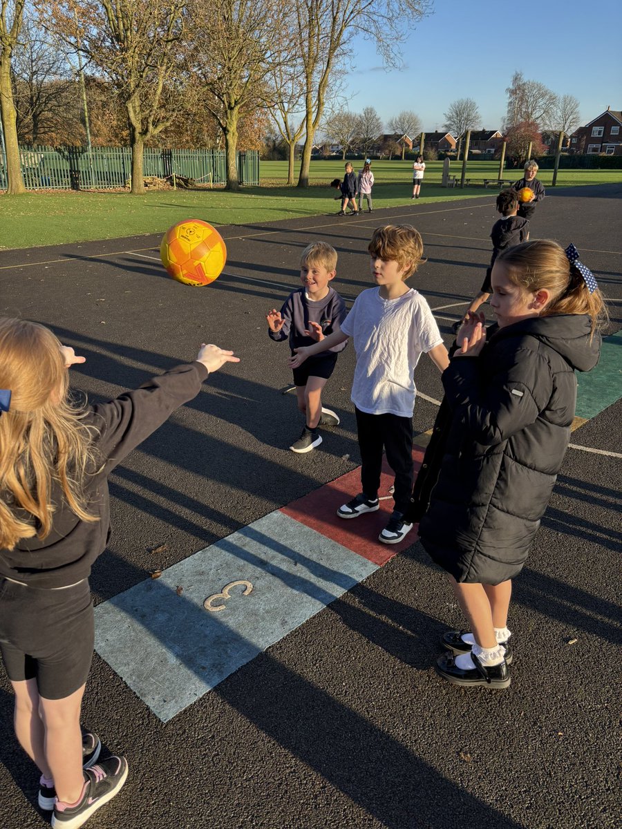 Mrs Mace tweet media