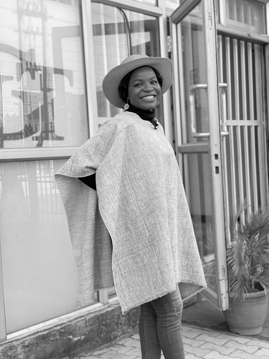 LoFunmilayo's tweet photo. Safe to say, I had so much fun in my father's house today ๐คญ
No speech nor language where our voices are not heard.
Representing Mexico โค๏ธ
#tribesunday https://t.co/dXjeDlfVt1