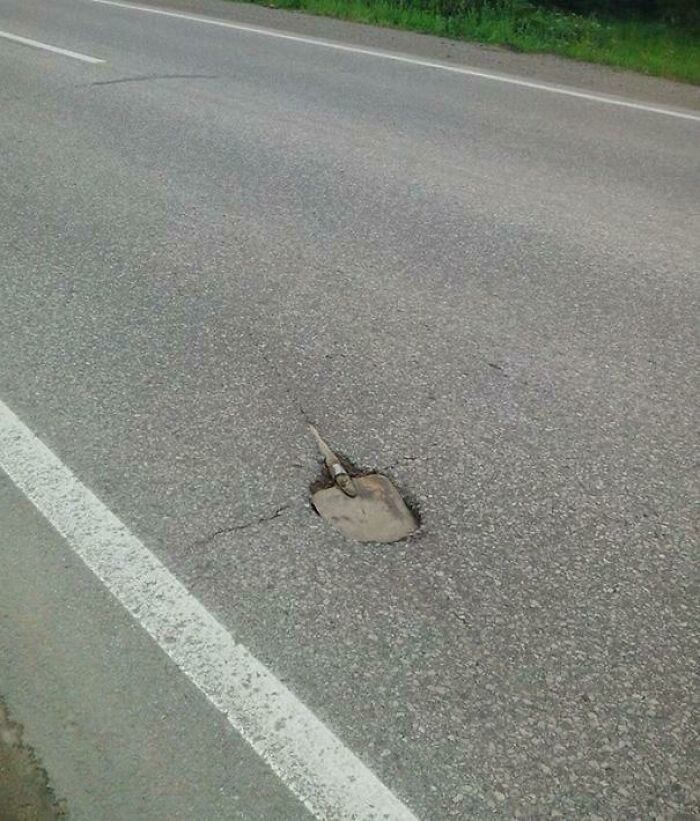 Savage Writer is Querying tweet media