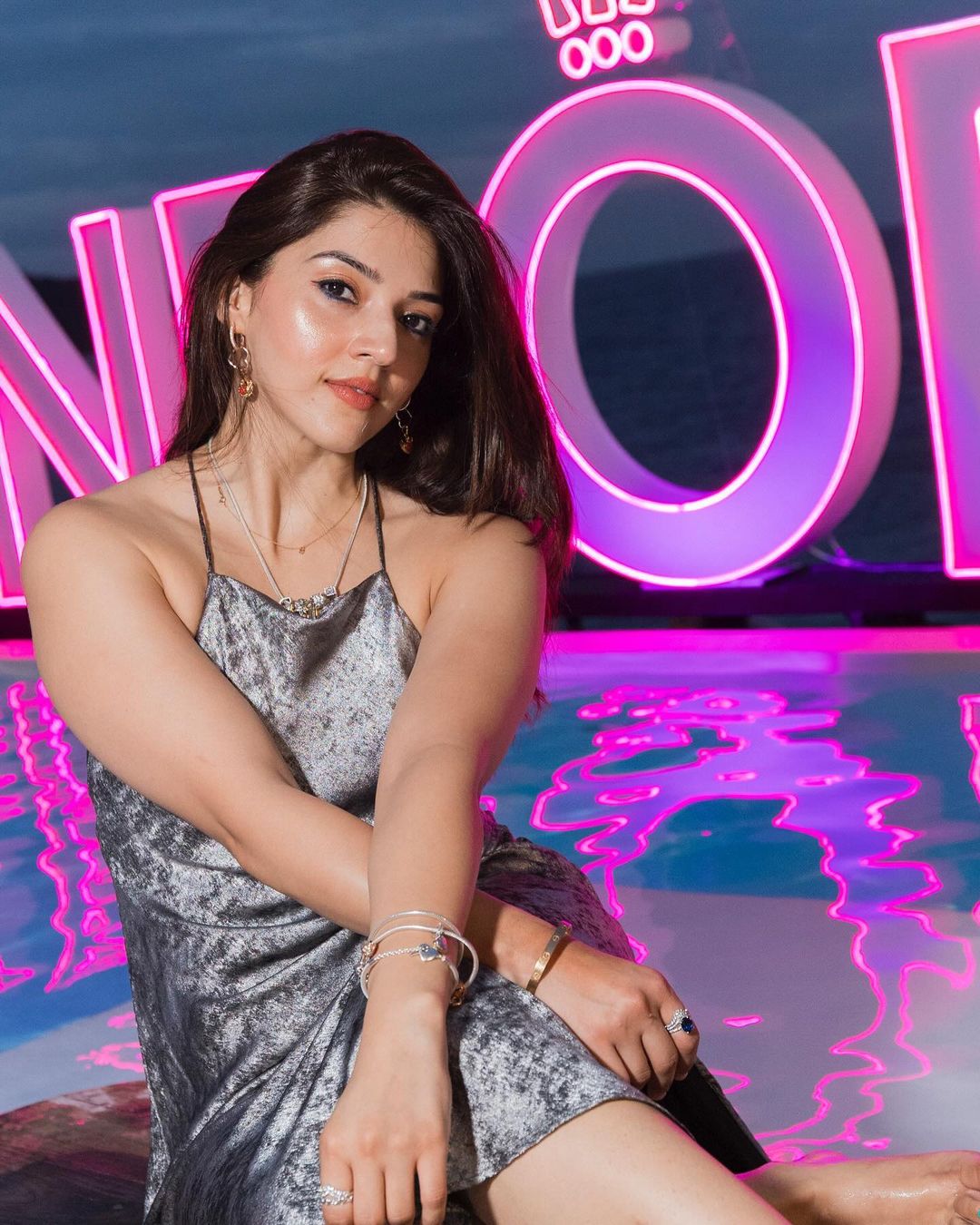 Gduht0dWgAAVats?format=jpg&name=large