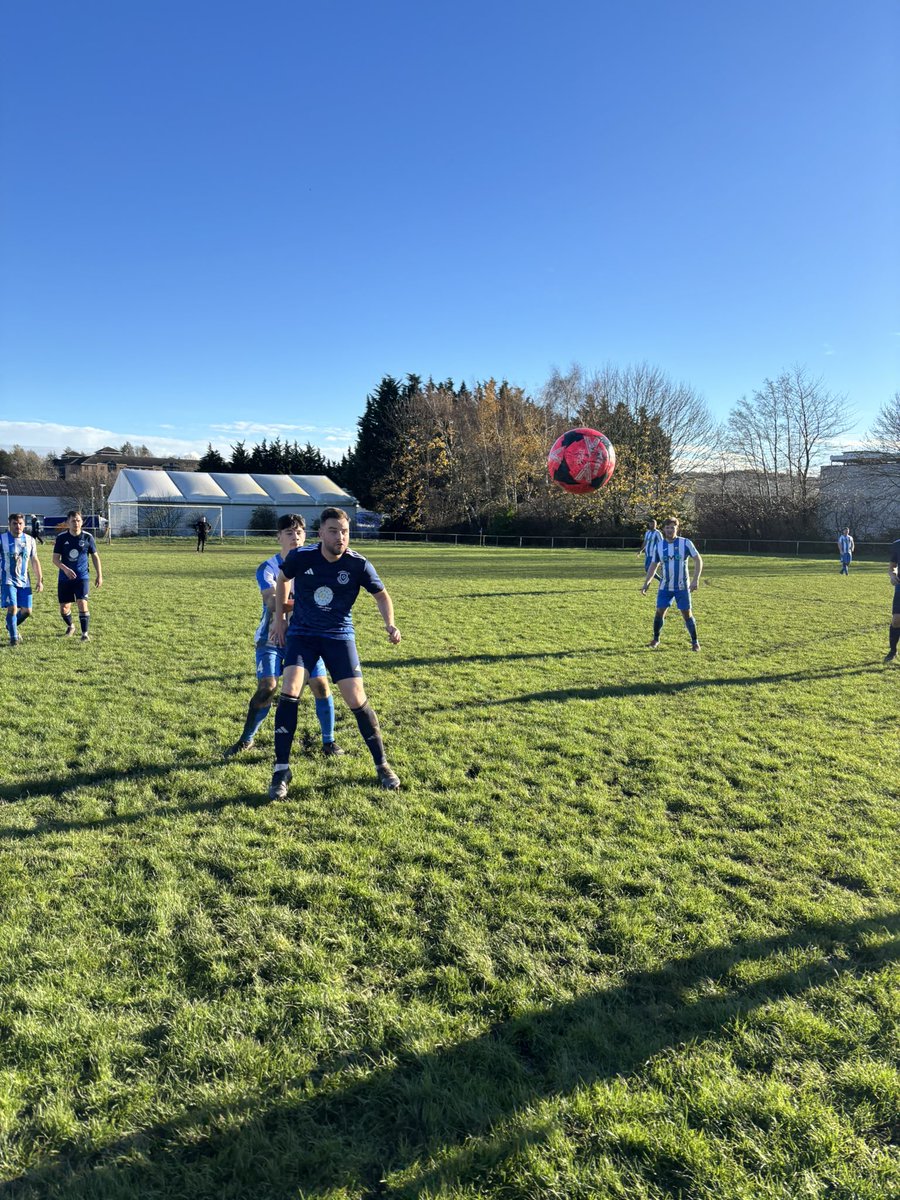 ChurwellFC's tweet image. ๐๐ก๐ฎ๐ซ๐ฐ๐๐ฅ๐ฅ ๐-๐ ๐๐๐ฅ๐ญ๐จ๐ง
We progress to the last 16 of the Sunday Trophy after a scrappy win against a decent Halton side on the day ๐
Goals coming from Crampton (2), Bowles and Matthews Jr โฝ๏ธ
#UpTheWell ๐ตโซ๏ธ
