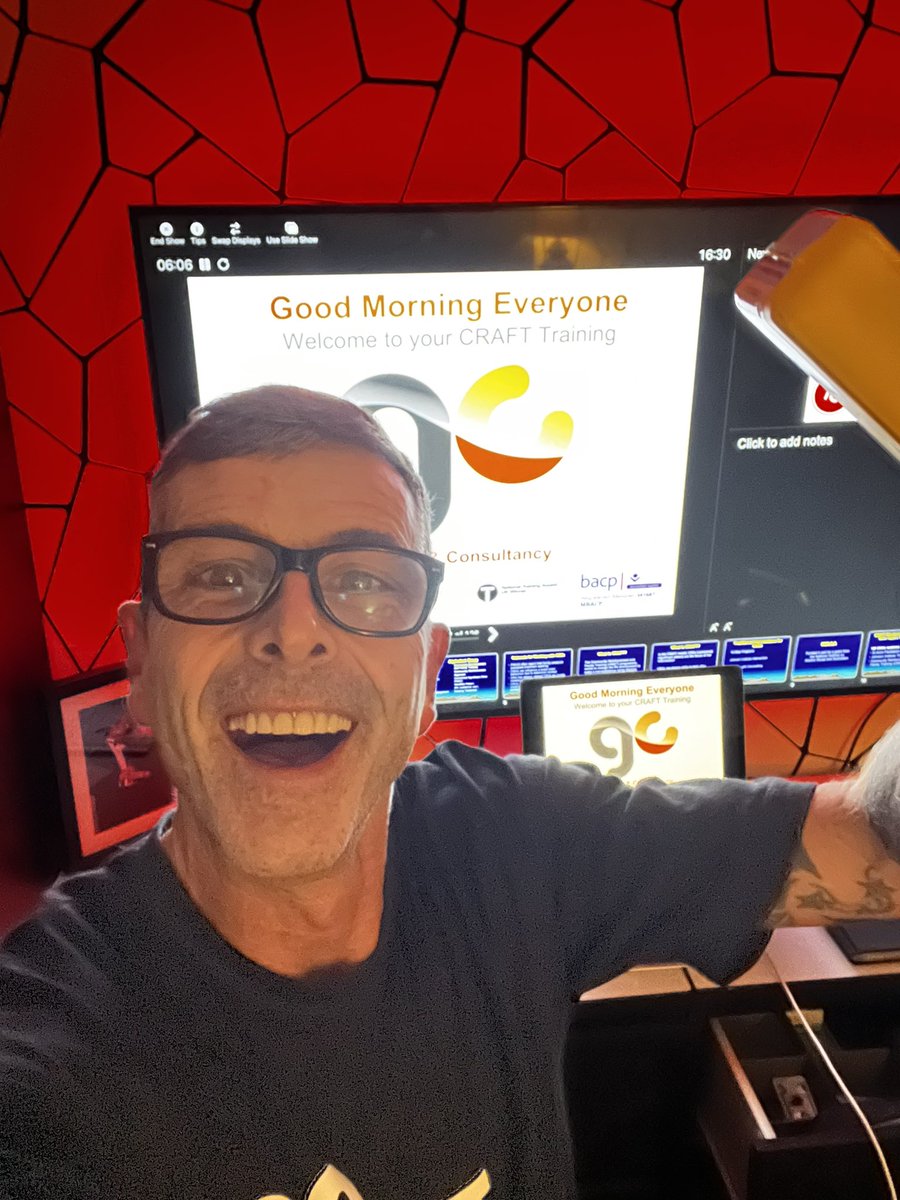 GBMC73's tweet image. 🤓 Mission control set &amp;amp; wa good to go for 2 days of #CRAFT #Prac #Training with colleagues from 👇🏻👇🏻👇🏻
@changegrowlive 
@FASSFife 
@quarriers
@turningpointsco 
@ScotFamADrugs 
@Waythrough_UK 
@inclusionIOW 
@CAVDAS22 
@RecoveryCymru 

🤓 Ya all gonna be #CRAFT #DAFT ✅ LetsGo 🔥