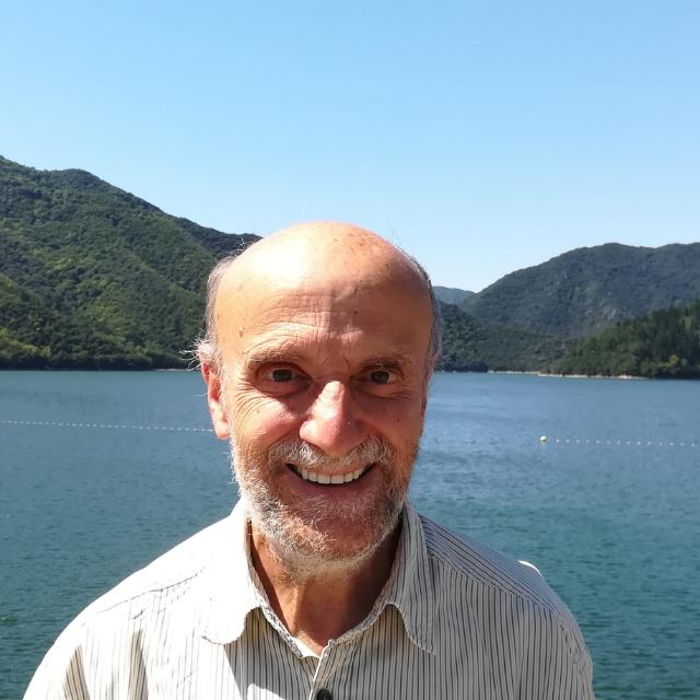 💬 “Per arribar a ser esperança per als altres, ens cal recórrer un llarg camí: un pelegrinatge”.

👉🏼 Amb l’inici de l’#Advent, publiquem un nou ‘Pensem-hi’. Antoni Soler, membre de <a href="/FundiPau/">FundiPau</a>, ens parla sobre l’esperança: ja.cat/9Yt8Y