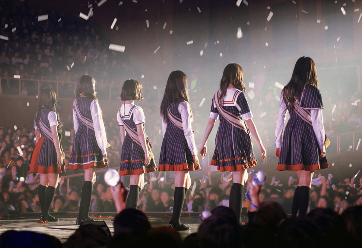 fallinlight_16's tweet photo. Gfriend will be having their 10th anniversary concert at the same place as their first concert in 2018 😭 https://t.co/LoczReltfX