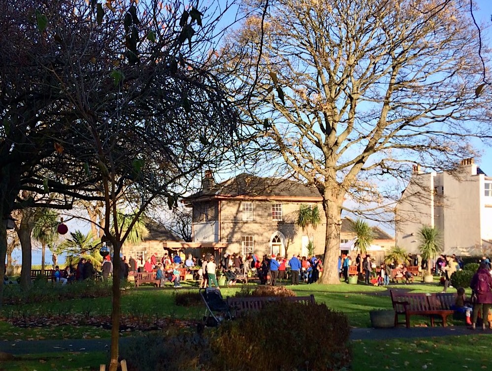 Abbie Garrington (@abbiegarrington) on Twitter photo We spent a bit of this morning at <a href="/StarbankPark/">Starbank Park</a> listening to carols from (part of) the Edinburgh Brass Band, amongst many excited smalls high on their advent calendar chocolate. What a lovely event, & a gorgeous day for it, with the sun sparkling off the sea. We spent a bit of this morning at <a href="/StarbankPark/">Starbank Park</a> listening to carols from (part of) the Edinburgh Brass Band, amongst many excited smalls high on their advent calendar chocolate. What a lovely event, & a gorgeous day for it, with the sun sparkling off the sea.