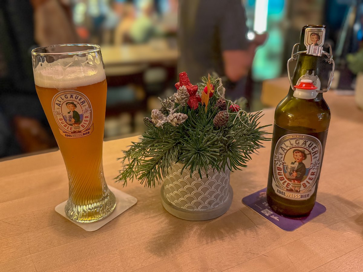 danny_vanV's tweet image. Schönen 1. Advent 🍺🎄🎅🏼 #ErsterAdvent