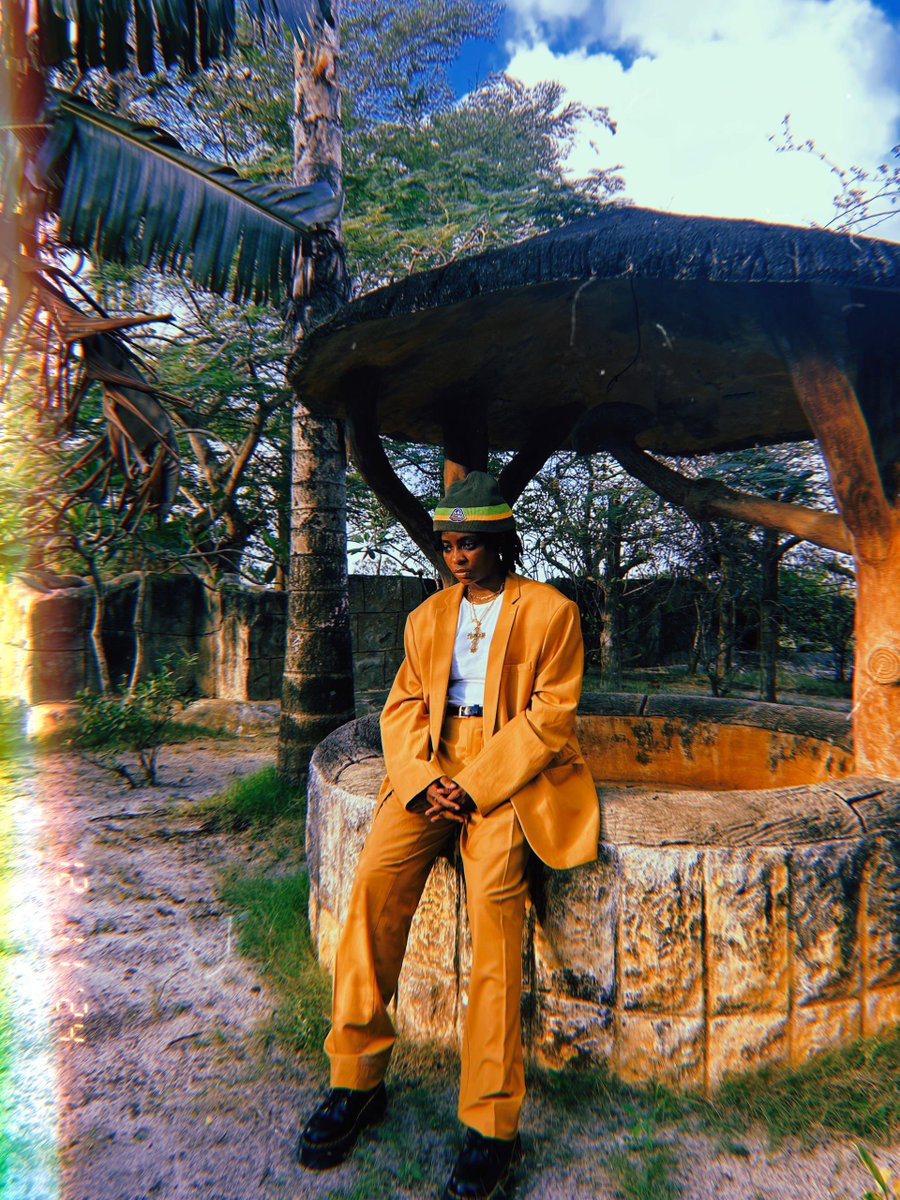 Its_DJFLO's tweet photo. Detty December Officially Activated!🔥
Are you outside or what?? 

#DJFLO #TurnMeOn https://t.co/wPoAWqXgiI