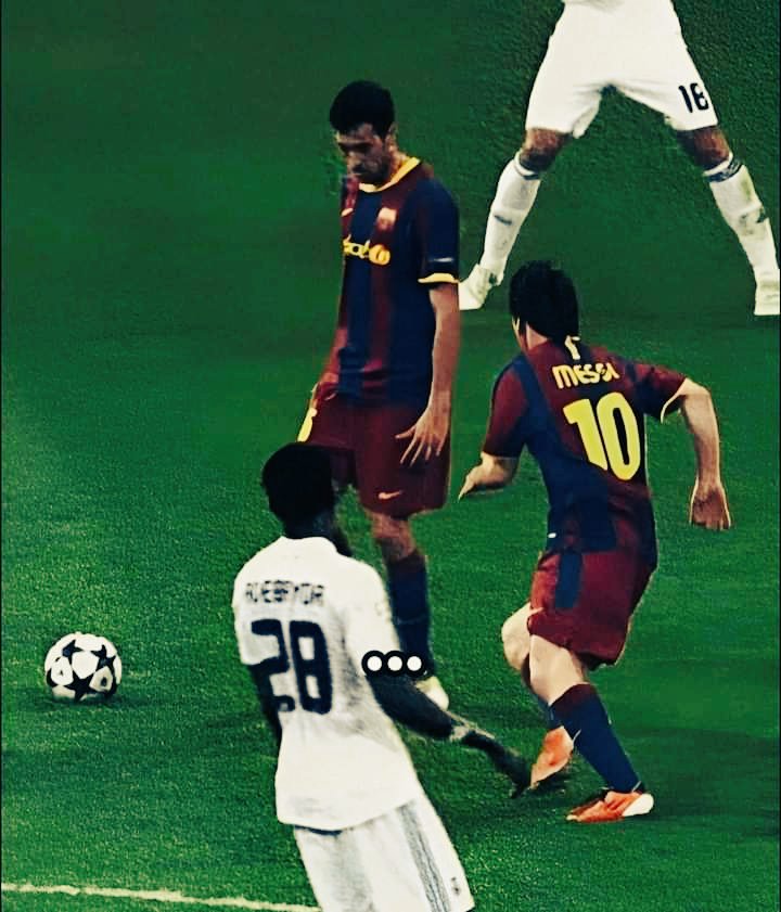 stopthatmessiii's tweet photo. Iconic. https://t.co/N9xx1XUakc