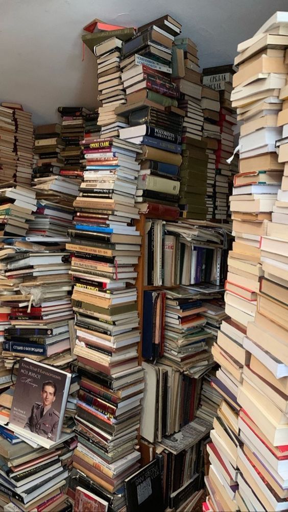 Los mejores sitios web para leer y/o descargar libros gratis.

Guárdalos o te arrepentirás.