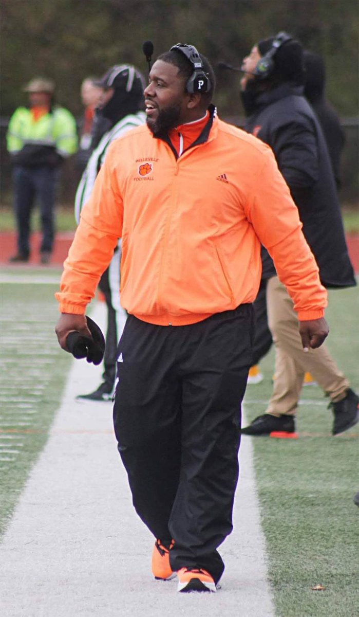 Jermain Crowell (@jermaincrowell) on Twitter photo 