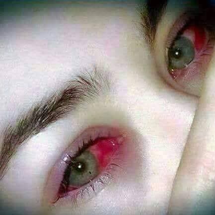 Shafiya82709657's tweet photo. Uth jata he jo bharosa dobara ni ho sakta
Jo hamare aansuon ki wajah Bane wo hamara ni ho sakta https://t.co/49WnsdhXrc