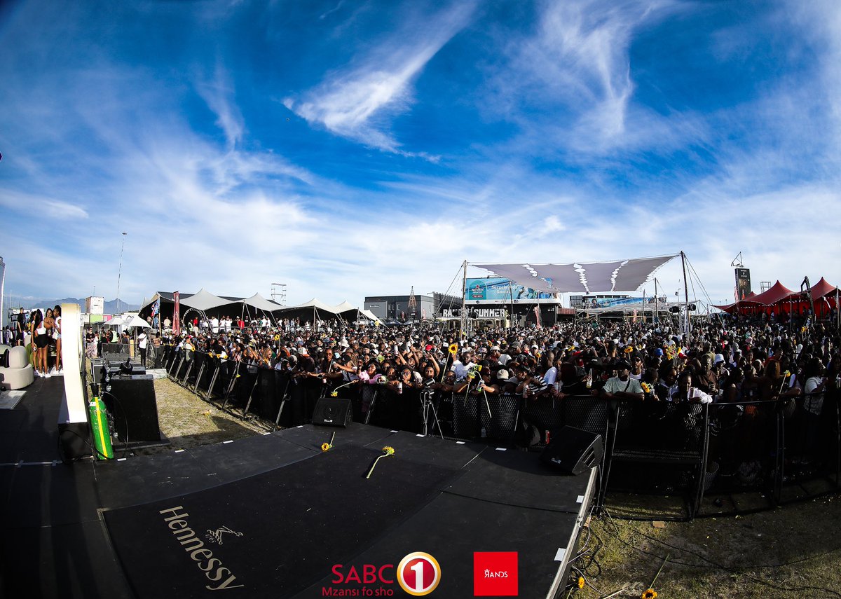 Don’t send your location it’s already a flood #FOMO don’t worry there’s always a next time #Summer is @RANDS