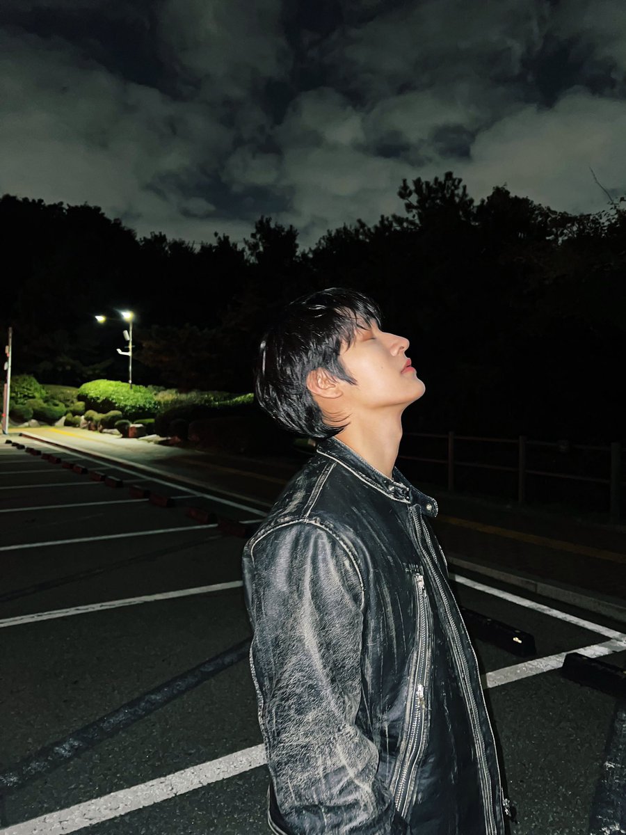 emokingjunji's tweet photo. ๐ค๐ค๐ค
ใ#OOOSelcaDay #OOOSD #OnlyOneOf #LyOnselcaday #onlyoneofselcaday #LyOn @onlyoneofmember ใ https://t.co/tCUdeueIXc