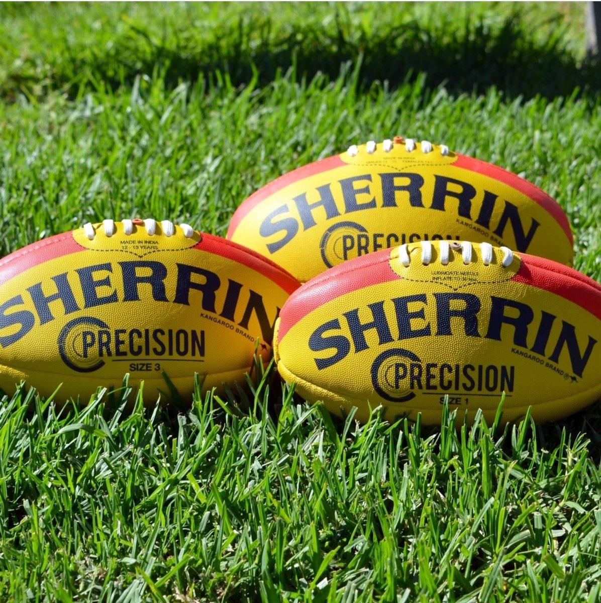 Precision footballs are our faster growing footy in the USA. Designed by AFL Premiership coach Mark Williams of the Port Adelaide Power giving instant feedback to players &amp; coaches with an innovative spin line.  #itsgottabeasherrin #aussierulesfootball playaussie.com/online-store/P…