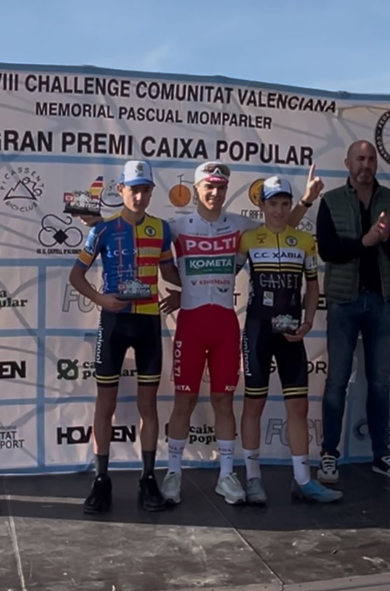 PalomarJulian's tweet photo. #ChallengeCXCV
Javier Zaera y Sara Bonillo conquistan en Castalla el III Trofeo Ciclocross Joaquín Ortega
@sarabonillo224
@JAVIERZAERA1
@CiclismoLevante @Raul_Rico1 @fciclismocv @oscarortss_ @DavidIvars5 @rauulmiira_
https://t.co/sNLb0U595i https://t.co/MQEA4bBNue