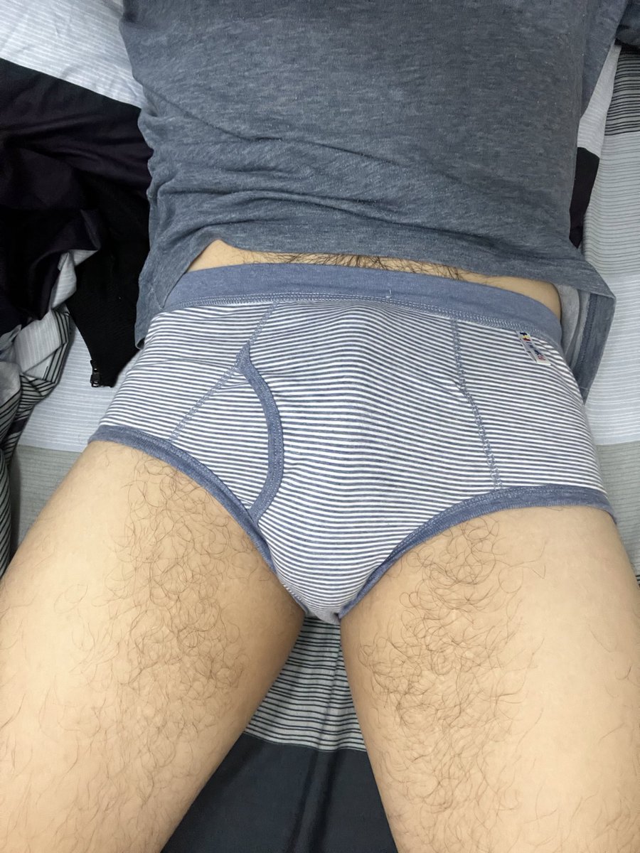 冬天好想泡溫泉啊 想色色了☺️
#三角褲 #傳統三角褲 #卡通內褲 #一王美