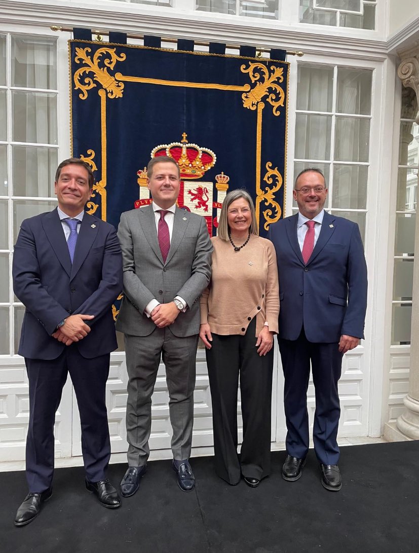 Procuradores-España tweet media