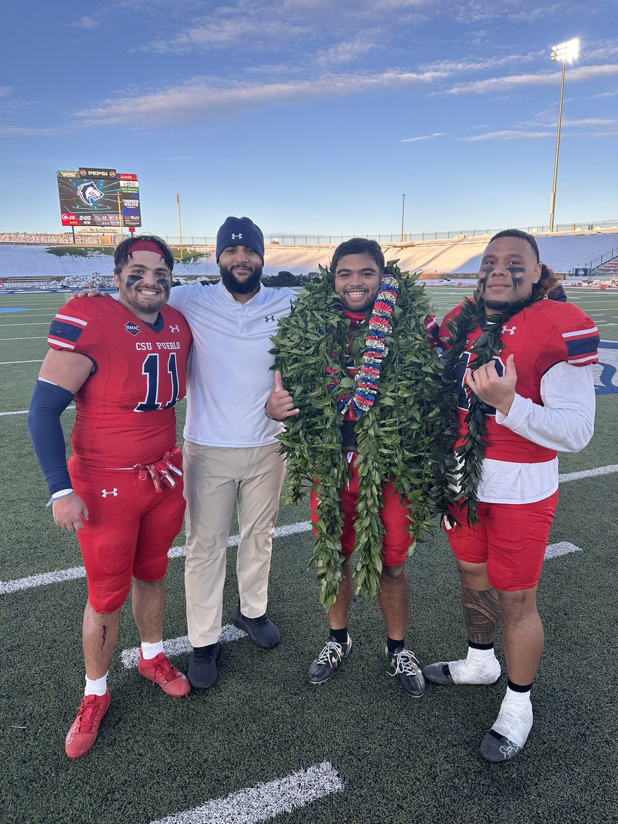 CoachBehbahani's tweet photo. Special Senior Class. 

Talk about leaving it better than you found it….Thank you for paving the way &amp; setting the standard 🐺

Future is very bright for these 3! Love Y’all !! https://t.co/dkTak6PeVr