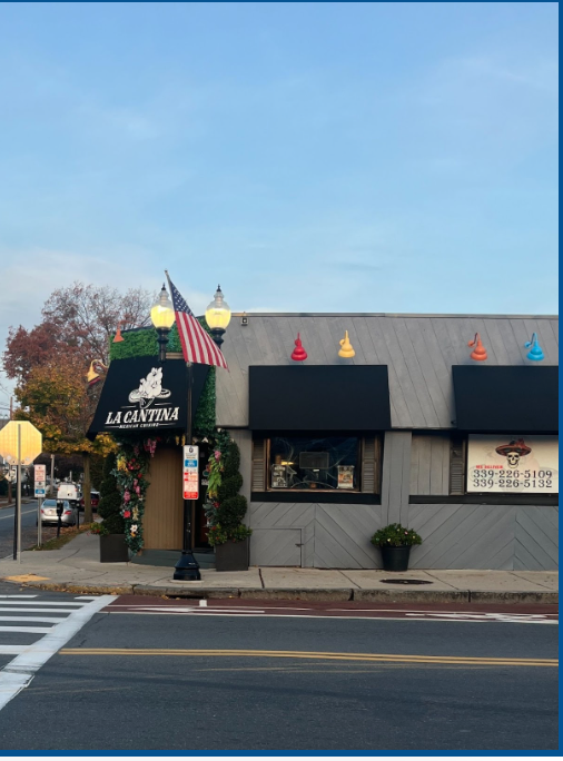 reverebeach's tweet photo. Revere Tastes Evolve / Revere’s Restaurant popular locations too…. https://t.co/CSexy88gkl https://t.co/8BPMzuEGX2