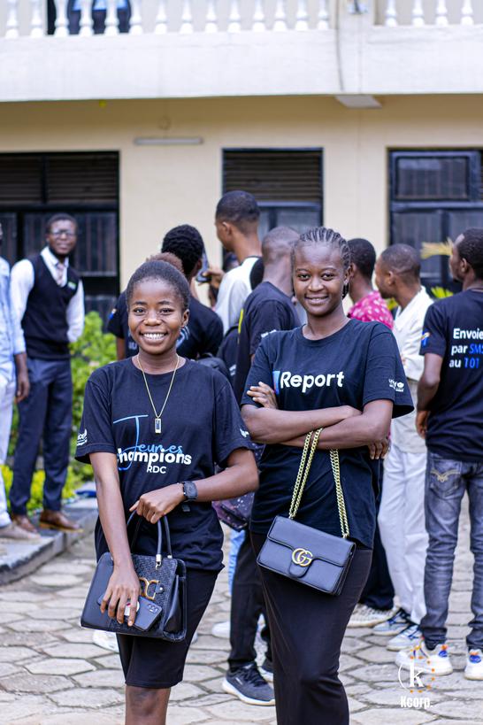 Jedidjakabeya29's tweet photo. Pour ce nouveau mois et le dernier de l'année nous avons qu'une chose à dire :« Tout seul on va plus vite, ensemble on va plus loin. » 
#Restons engager 
@ureport_rdc 
@UNICEFDRC 
@Yeyamaprod https://t.co/DRufSEZXk1