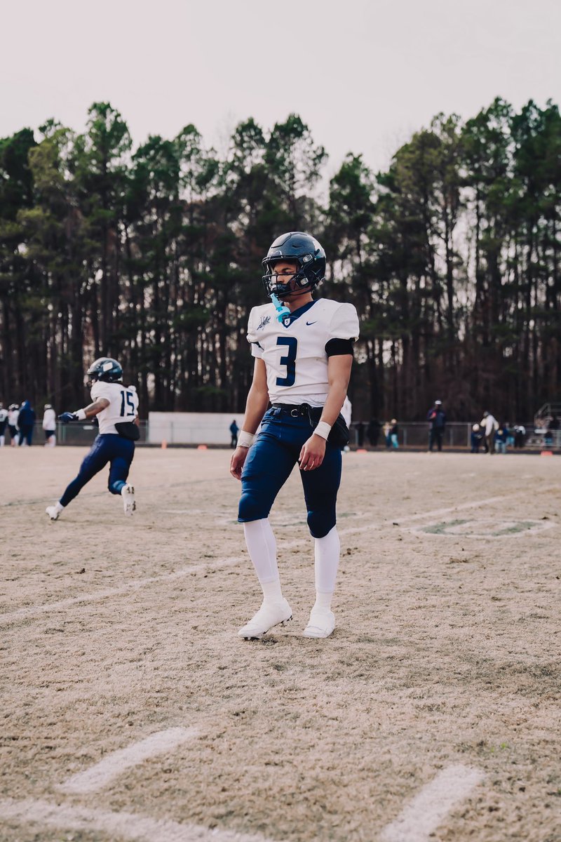 Kaleb Wyche (@ballout_kaleb) on Twitter photo Blessed to be named :
First Team All Region All purpose
First Team All Region Defensive back
Second Team All Region Quarterback
<a href="/coachmlew/">Coach Marcus Lewis</a> <a href="/RecruitingVHSFB/">Varina HS Football Recruiting</a> Blessed to be named :
First Team All Region All purpose
First Team All Region Defensive back
Second Team All Region Quarterback
<a href="/coachmlew/">Coach Marcus Lewis</a> <a href="/RecruitingVHSFB/">Varina HS Football Recruiting</a>