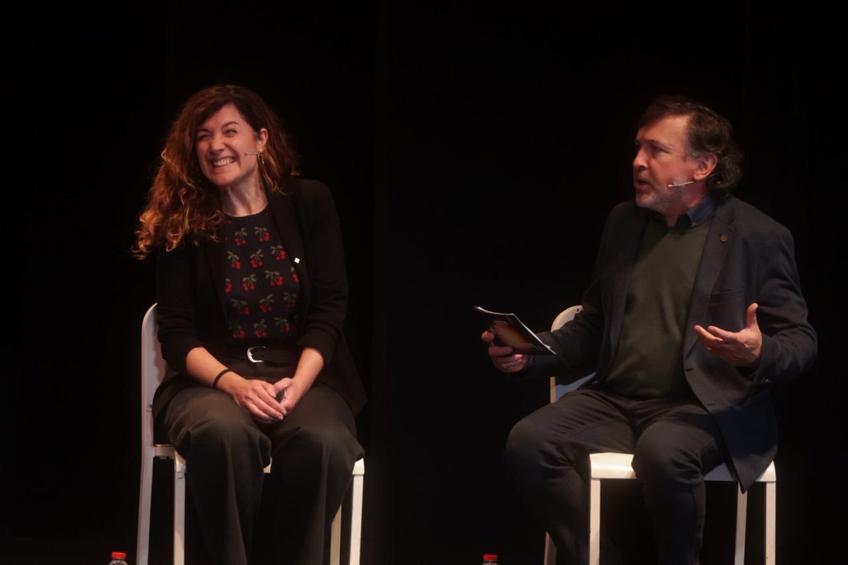 Cultura Popular (@cultpopular_cat) on Twitter photo Aquest matí hem estat a la gala ‘Entre el Cel i l’Infern’, on la Coordinadora <a href="/pastoretscat/">Coordinadora de Pastorets de Catalunya</a> ha presentat la temporada amb més de 200 pastorets i pastoretes d’arreu de Catalunya.
#CulturaPopular #Pastorets <a href="/carolduran33/">Carol Durán</a>
<a href="/cultura_cat/">Cultura</a>
📷 <a href="/pastoretscat/">Coordinadora de Pastorets de Catalunya</a> i Miquel Taverna Aquest matí hem estat a la gala ‘Entre el Cel i l’Infern’, on la Coordinadora <a href="/pastoretscat/">Coordinadora de Pastorets de Catalunya</a> ha presentat la temporada amb més de 200 pastorets i pastoretes d’arreu de Catalunya.
#CulturaPopular #Pastorets <a href="/carolduran33/">Carol Durán</a>
<a href="/cultura_cat/">Cultura</a>
📷 <a href="/pastoretscat/">Coordinadora de Pastorets de Catalunya</a> i Miquel Taverna