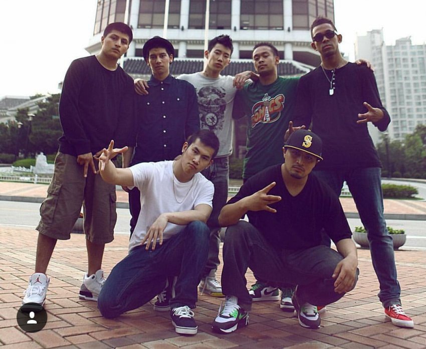 ahchuchu_uh's tweet photo. 171203 박재범 #JayPark
Happy bday to my brudda
@ junioraom
and shouts out to my crew Art Of Movement one time for still goin hard after all this time
#artofmovement #aomg #H1ghrMusic #followthemovement #felizcompleaños
https://t.co/ZnCafMbUoe https://t.co/dar7ZCh1gD