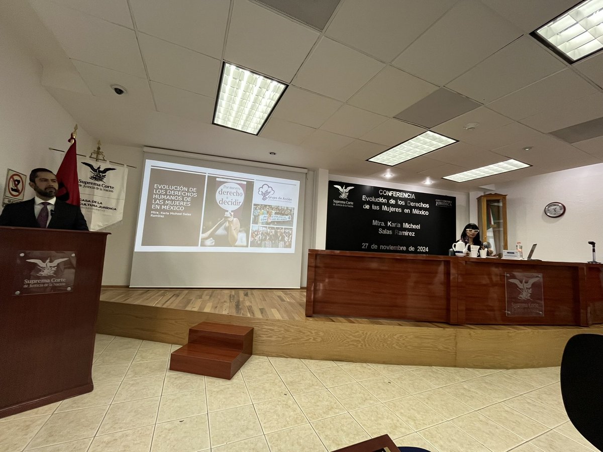 BMA_Ags's tweet photo. El pasado 27 de nov. en colaboración con la Casa de la Cultura Jurídica de Aguascalientes, se llevó a cabo la conferencia Evolución de los derechos de las mujeres en México, impartida por la Dra. Karla Micheel Salas Rmz., agradecemos su generosidad e invaluables aportes. https://t.co/479nY4ALFx