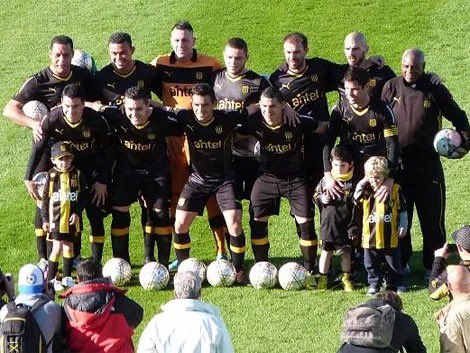 HistoriaOlimpo's tweet photo. Data extra: el último partido internacional de @Olimpo_Oficial fue fuera de Argentina, un amistoso vs @OficialCAP la #CopaPuma jugado en el estadio Centenario de Montevideo en 2014 y que empataron 2-2 (Olivares y Blanco) https://t.co/Tb2Dky1G22