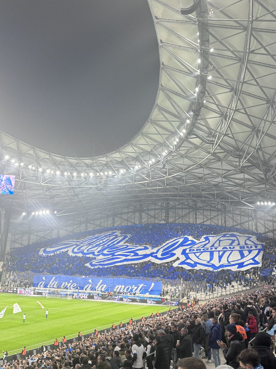 Mnc10_'s tweet image. 📸 🌋💙🤍 ( @Mnc10_  ) #OMASM #TeamOM