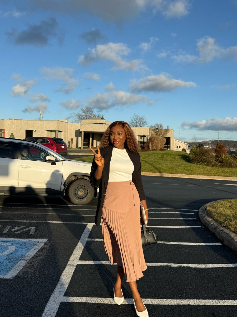 vitaminCyndy's tweet image. The sun came out today
#jworg