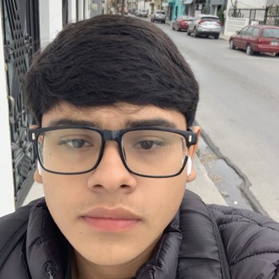 ValentinZz23's tweet photo. #NuevaFotoDePerfil https://t.co/zLKqbUdcTI