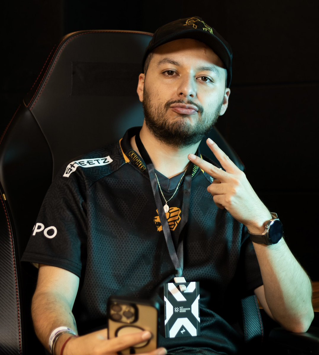 Today is my final day at <a href="/KnightsGG/">KNIGHTS</a> and its a rollercoaster of emotions what goes through my mind when I think about it.
What a blessing it was to be a part of this history and how it changed my life for the last two years bringing incredible growth and experiences ❤️
1/4