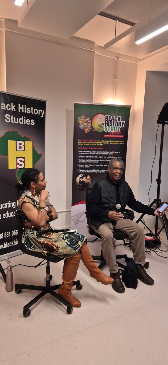 BlkHistStudies's tweet photo. Despite planned engineering works on the Piccadilly Line which closed the local tube station and the rain, people came as far as Luton to attend. Some Black British and Caribbean History gems were dropped.
#alexpascall #blackculturalcentre #islington #blackhistory #sankofasunday https://t.co/dWfgyfiW2N