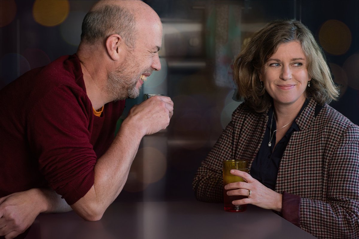 We are delighted to welcome ‘A Christmas Visit’ to the theatre today, starring Lesley Conroy, Helen McGrath and Jed Murray, and written by award-winning writer Stewart Roche. A heartwarming story that’s sure to get you in the Christmas spirit.

bewleyscafetheatre.com/a-christmas-vi…