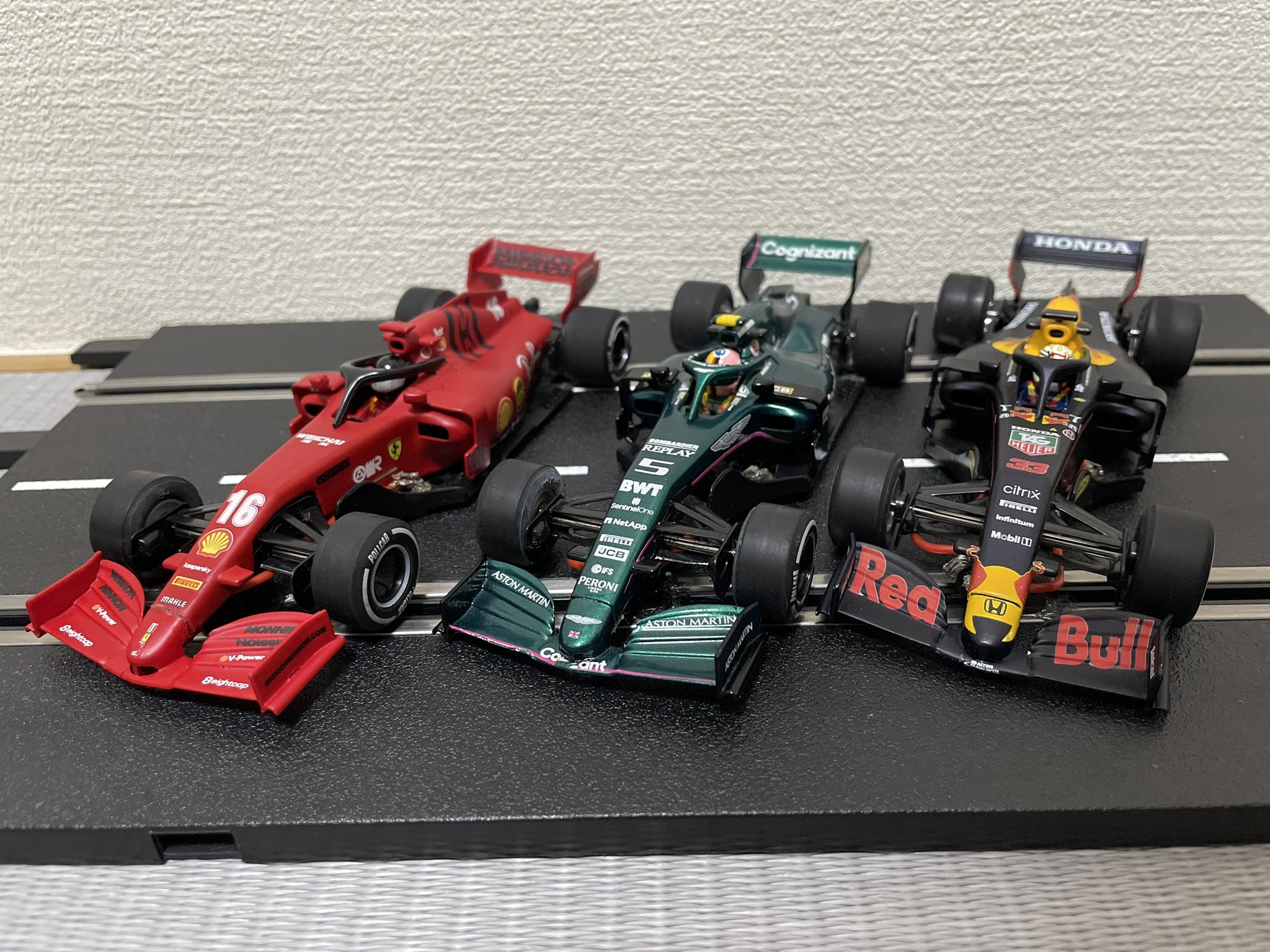 スロットカー　F-1 scalextric Club2002会員限定品 Scalextric 1/32 ｽﾛｯﾄｶｰ C4442◇ バットモービル Batmobile