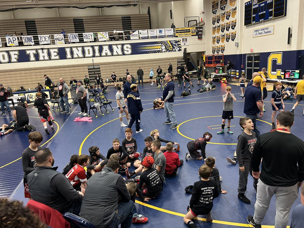 wadsworthwrestl's tweet photo. The 2024-25 OYWA Wadsworth youth wrestling journey has begun. What a great kickoff: the Varsity Red team went 2-0 in duals, beating the Suburban League Allstars &amp; Cloverleaf in dominant fashion. Black team
Allstars many wins &amp; pins. Thanks Coaches, Team Moms, Parents wrestlers. https://t.co/zhgedNNwYk