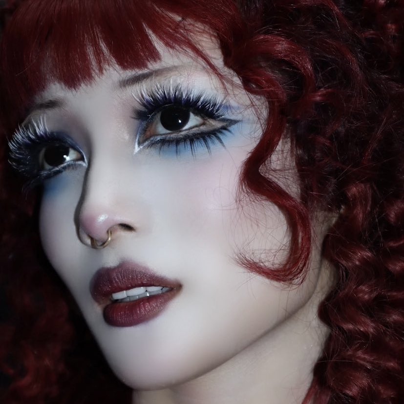 common_trash's tweet image. xg’s makeup artist is my personal hero I think