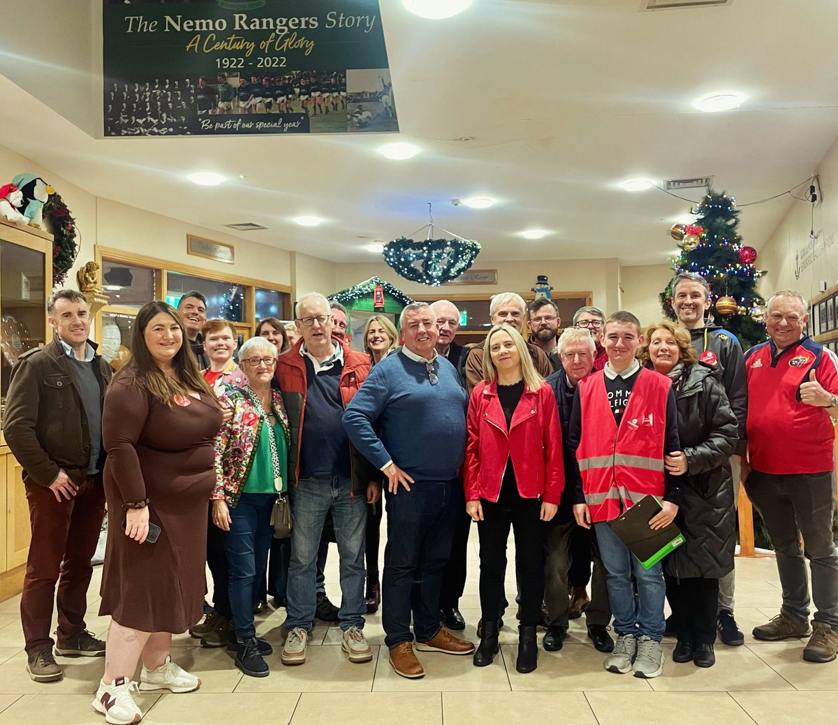 Laura Harmon tweet media